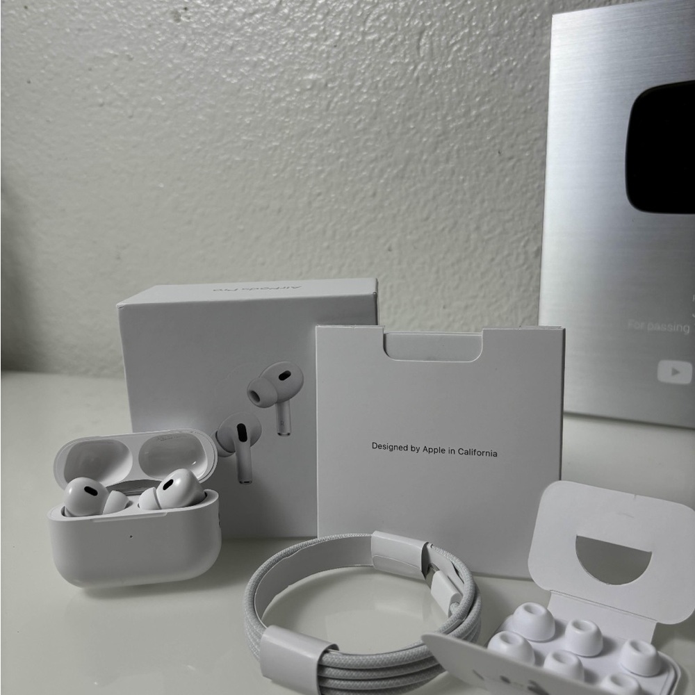 Airpod pro 2 I have 3 pairs for bulk buy brand new willing to negotiate